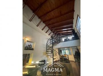 Casa de 16 ambientes, Córdoba · Venta Casa en Barrio Cerro de Las Rosas – Lote con Salida a Dos Calles! Apto Crédito!