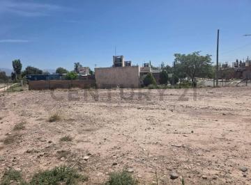 Terreno · 345m² · Lote en Venta en Maipu