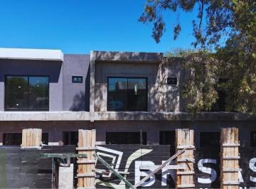 Casa de 4 ambientes, San Vicente · Dúplex a Estrenar en Brisas de San Vicente