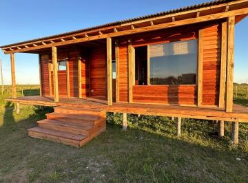 Casa de 2 ambientes, Mar del Sur · Cabaña a Estrenar Para 3 Personas, Calle 13 y 110, a 4 Cuadras de La Playa El C