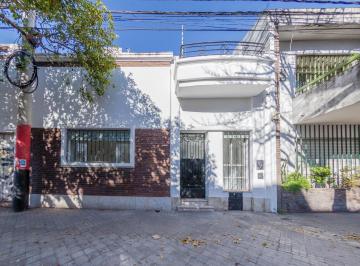 Casa · 75m² · 3 Ambientes · Venta - Casa de Dos Dorm. con Patio - Barrio Abasto