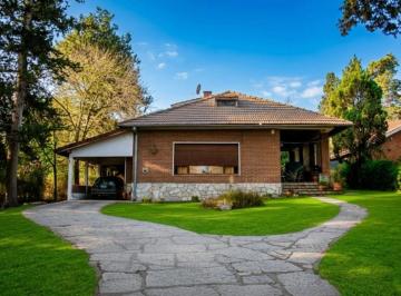 Casa de 5 ambientes, Villa General Belgrano · Venta de Propiedad Ideal Para Vivienda Permanente o Inversión Segura, Gas Natural, Escritura