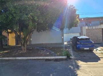 Casa · 200m² · 5 Ambientes · Casas - Chalet - Macrocentro, Resistencia