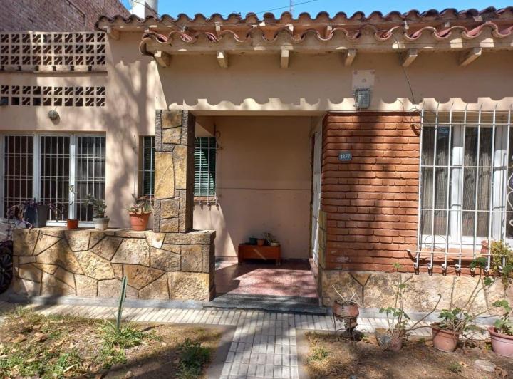 Casa · 132m² · 6 Ambientes · 1 Cochera