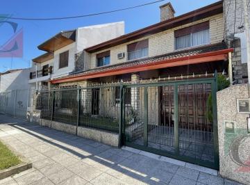 PH · 100m² · 5 Ambientes · 2 Cocheras · PH 5 Amb. en 1er Piso con Cochera