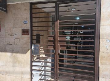 Departamento · 35m² · 2 Ambientes · Depto de 2 Amb Interno, Apto Profesional.
