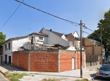 PCI-PCI-1120_2 · Venta de Casa en Esquina Para Terminar o Subdividir