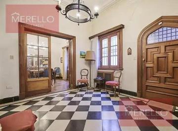 Casa · 335m² · 6 Ambientes · 1 Cochera · Espectacular Casa Barrancas de Belgrano Varios Fines