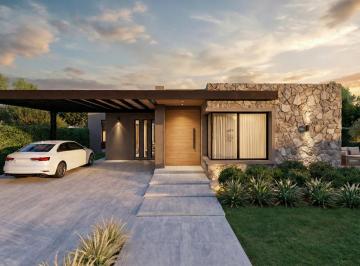 Casa · 500m² · 5 Ambientes · 2 Cocheras · Casa en Chacras de Coria