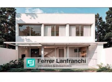 Casa · 192m² · 9 Ambientes · 2 Cocheras · Casa en Venta Nuevo Malagueño