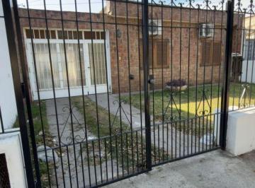 DIS-DIS-372_2 · Cocheras en Alquiler - Talleres Este