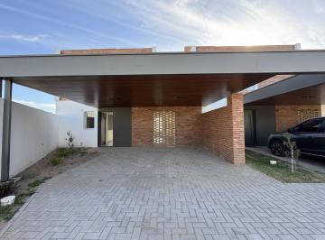 Casa · 155m² · 3 Ambientes · 2 Cocheras · ¡Venta! Dúplex Premium en Comarca de Allende ¡A Estrenar!
