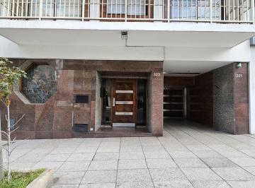 Departamento · 43m² · 2 Ambientes · Departamento de 2 Ambientes Impecable Estado Flores