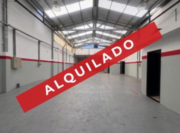 Bodega-Galpón , General San Martín · Galpon de 300 m² en Alquiler en Villa Bonich, Próximo a Ruta 8