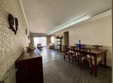 Departamento · 113m² · 5 Ambientes · Departamento de 5 Ambientes en Venta en Flores