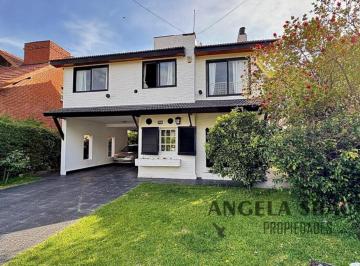 Casa · 91m² · 4 Ambientes · 1 Cochera · Excelente Casa en Indio Cua, Apto Crédito