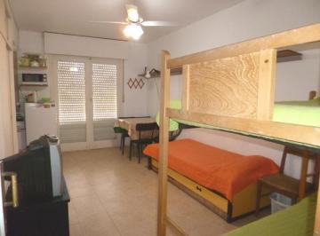 Departamento de 1 ambiente, San Clemente del Tuyú · Departamento de 1 Ambiente Frente Plaza Pereyra