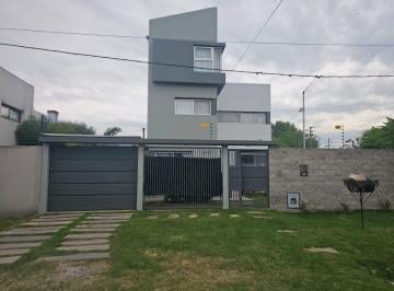 Casa de 5 ambientes, La Plata · Casa 3 Dorm.