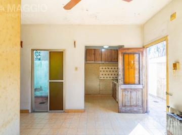 PH · 34m² · 2 Ambientes · PH Venta Ramos Mejia Sur