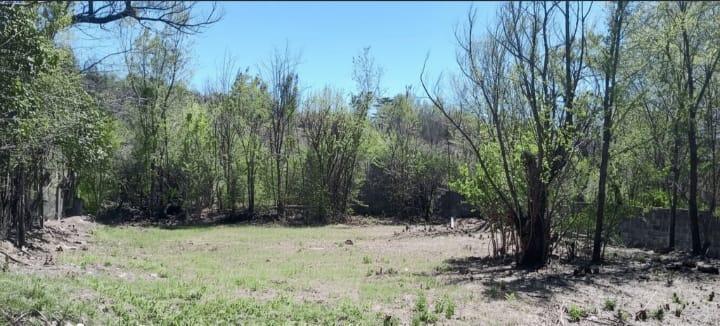 Terreno · 895m²