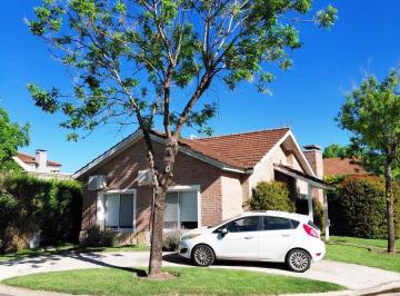 Casa de 4 ambientes, Tigre · Casa en Los Alamos Tigre. en 1 Planta.