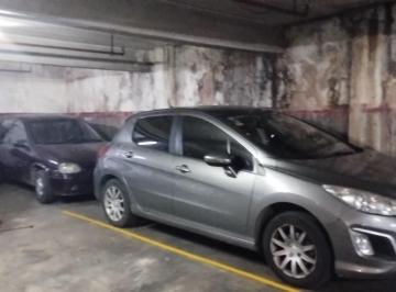 Garage · 20m² · 1 Cochera · Cochera Doble, Excelente Ubicación
