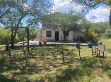 Casa de 5 ambientes, Cosquín · Casa en Venta de 3 Dorm. en Cosquín