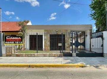 Casa · 132m² · 4 Ambientes · 5 Cocheras · Casa - Lomas de Zamora Oeste