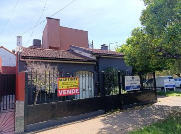 Casa de 5 ambientes, Merlo · Venta de Casa en Merlo Sur - Excelente Ubicacion - (Con Posibilidad de Departamento)
