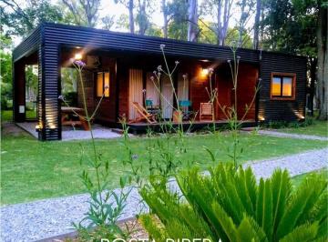 Fondo de comercio · 300m² · 6 Cocheras · Venta Complejo de Cabañas con Pileta - Villa La Ribera, Iriondo, Santa Fe