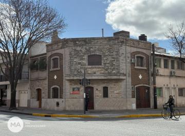 Casa · 122m² · 6 Ambientes · 1 Cochera · Oportunidad Casa 3 Dorm. - Crespo 1100 - Echesortu - Rosario | Venta