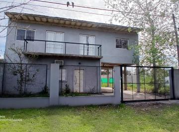 Casa · 136m² · 5 Ambientes · 2 Cocheras · Casa 3 Dorm. con Jardín y Piscina - Tierra de Sueños 3 - Roldan | Venta