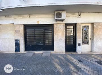 Casa · 104m² · 6 Ambientes · 1 Cochera · Casa 2 Dorm. con Patio y Cochera - Colon 1700 - La Sexta - Rosario | Venta