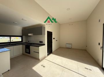 Casa · 73m² · 3 Ambientes · 1 Cochera · Casa en Venta de 2 Dorm. en Docta con Patio y Asador