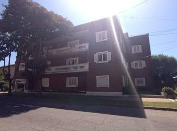 Departamento de 3 ambientes, Miramar · Departamento en Miramar