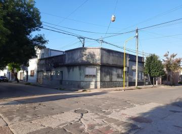 Casa · 109m² · 4 Ambientes · 1 Cochera · Casa en Venta en El Centro de Gualeguaychu