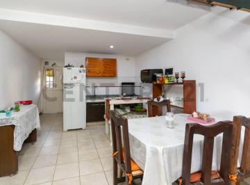 Casa · 61m² · 3 Ambientes · Venta Duplex 3 Ambientes en William Morris Hurlingham Garage
