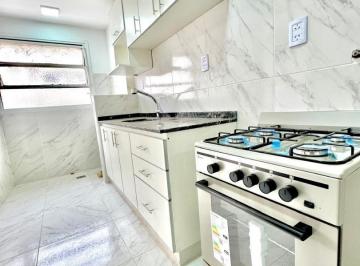 Departamento · 82m² · 5 Ambientes · Amplio 4 Ambientes con Dependencia - Reciclado a Nuevo