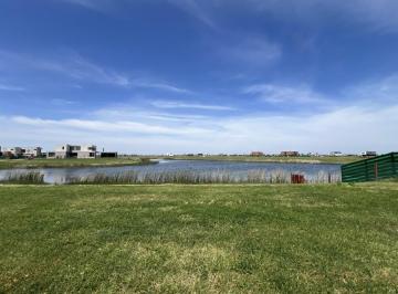 Terreno · 900m² · Terreno en Venta en Barrio Amarras, Puertos del Lago, Escobar, Al Lago