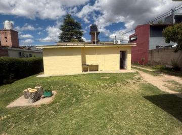 Casa · 168m² · 4 Ambientes · 1 Cochera · Hermosa Casa Más un Dpto en Villa Cura Brochero