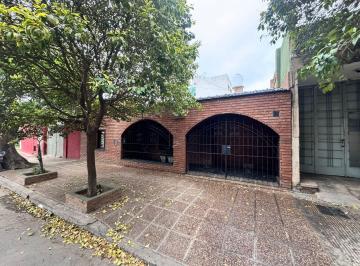 Casa · 270m² · 8 Ambientes · Venta Casa 3 Dorm., Oficinas, Apto Profesional Alberdi, Cordoba