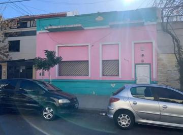 Casa de 3 ambientes, Boedo · Casa a Refaccionar Sobre Lote Propio en Boedo