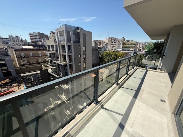 Departamento · 180m² · 4 Ambientes · 2 Cocheras