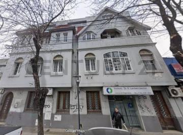 Oficina comercial · 1000m² · Instituto Médico