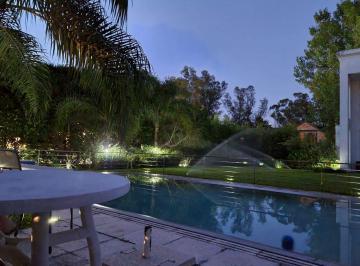 Casa de 10 ambientes, Pilar · Excelente Calidad Casa en Venta Mayling Club de Campo