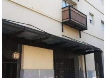 Departamento de 3 ambientes, Morón · Departamento 3 Amb Al Frente con Balcón. Morón Sur, 10 Cuadras de La Estación. Sum, Pileta