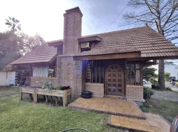 Casa · 160m² · 5 Ambientes · 3 Cocheras · Casa en Venta en San Miguel de Ghiso