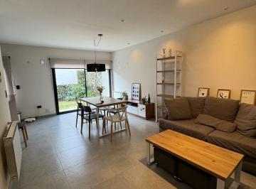 Casa · 150m² · 3 Ambientes · 1 Cochera · Alquilo Hermoso Duplex Amoblado Miradores Manantiales