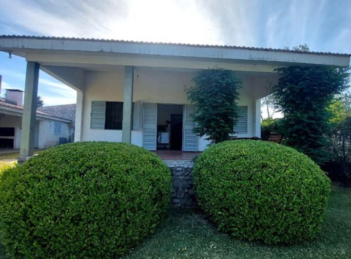 Casa · 160m² · 3 Ambientes · 1 Cochera