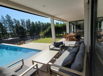 Casa de 7 ambientes, Tigre · Casa en Venta en El Golf Nordelta
